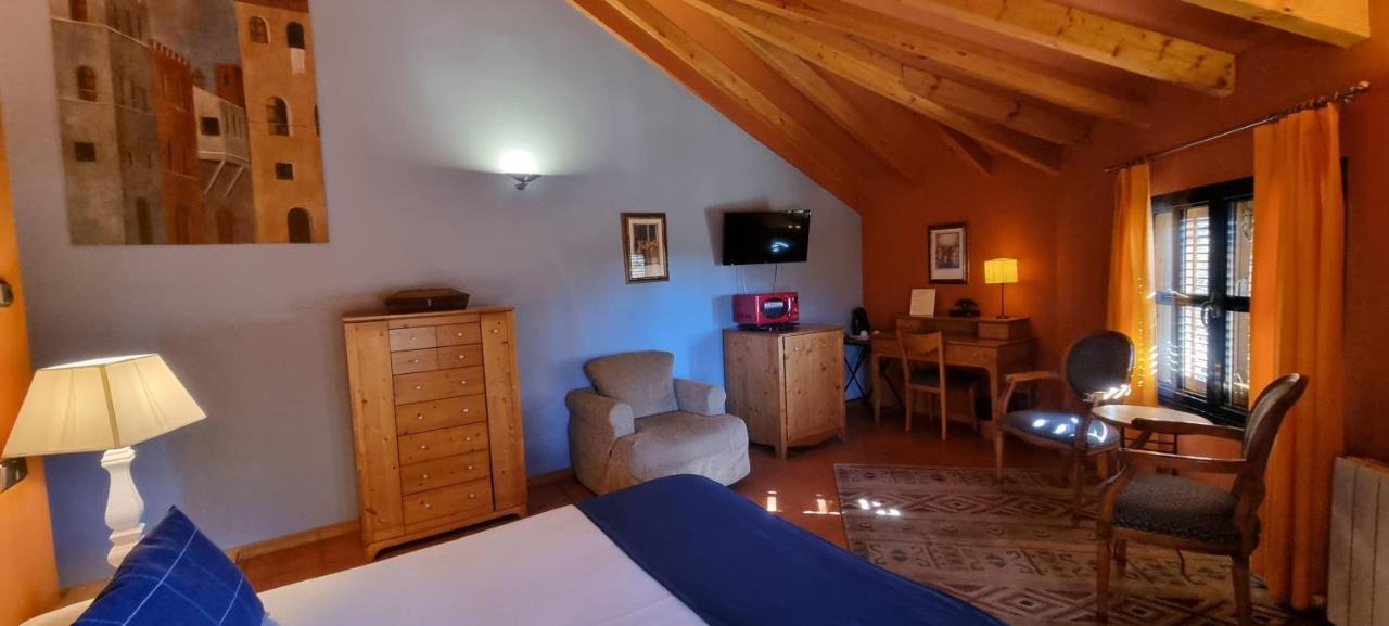 Hotel Sara De Ur Ла-Кабрера Экстерьер фото