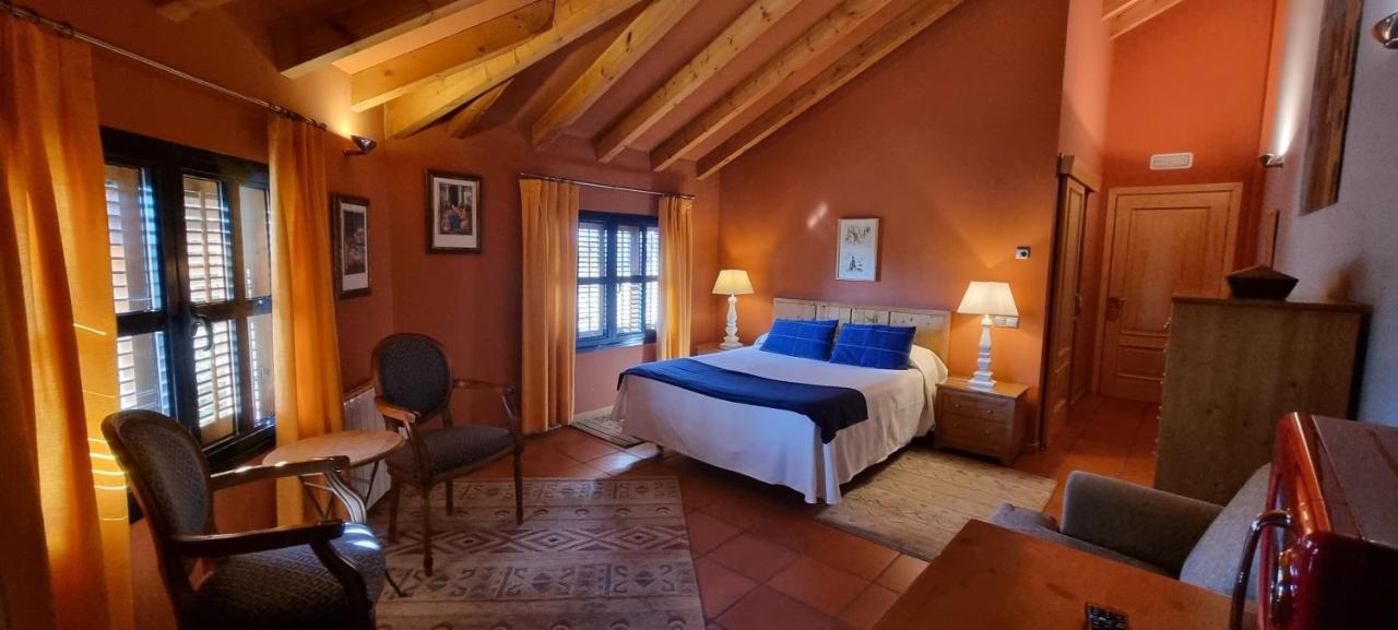 Hotel Sara De Ur Ла-Кабрера Экстерьер фото