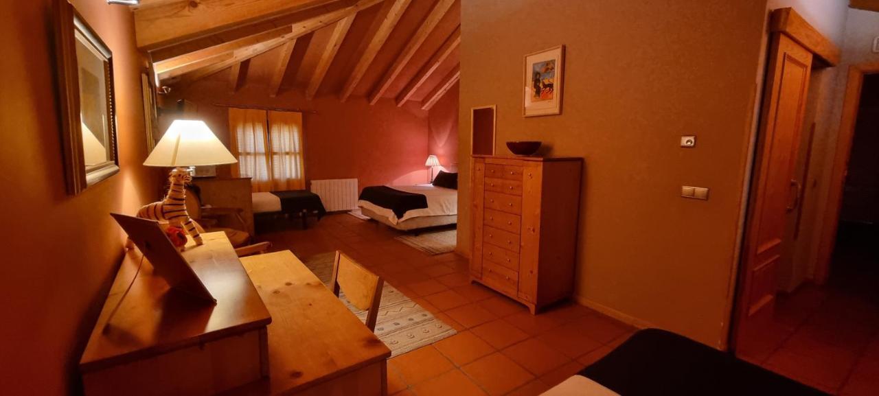 Hotel Sara De Ur Ла-Кабрера Экстерьер фото