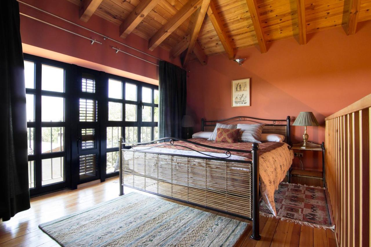 Hotel Sara De Ur Ла-Кабрера Экстерьер фото